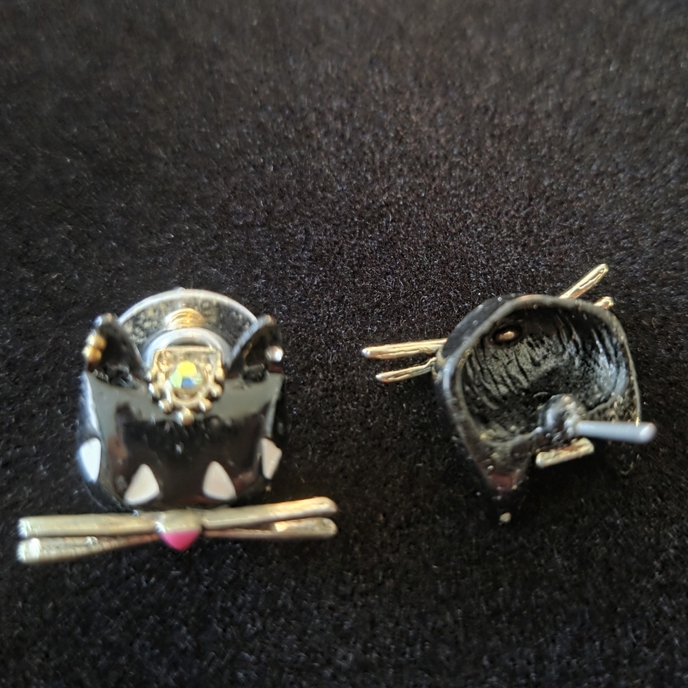 2 Pair! Vtg Whimsical Black Cat Earrings - Picture 10 of 11